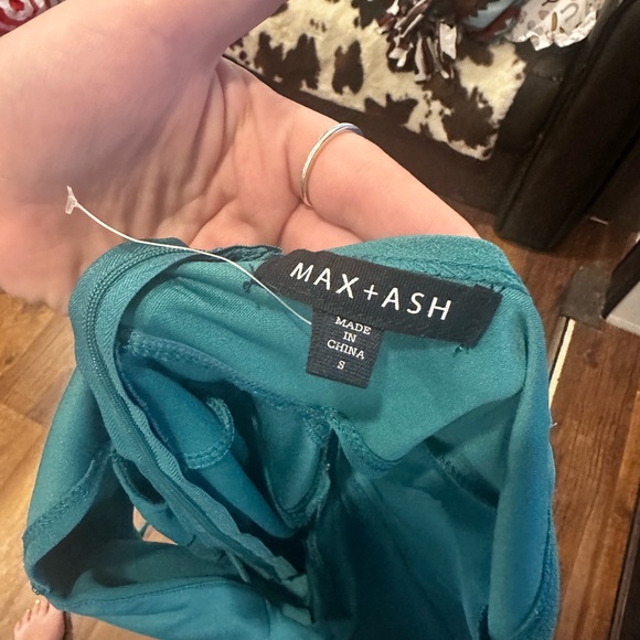 Blue A-Line Cocktail Dress with Plunge Neckline - Picture 3 of 5